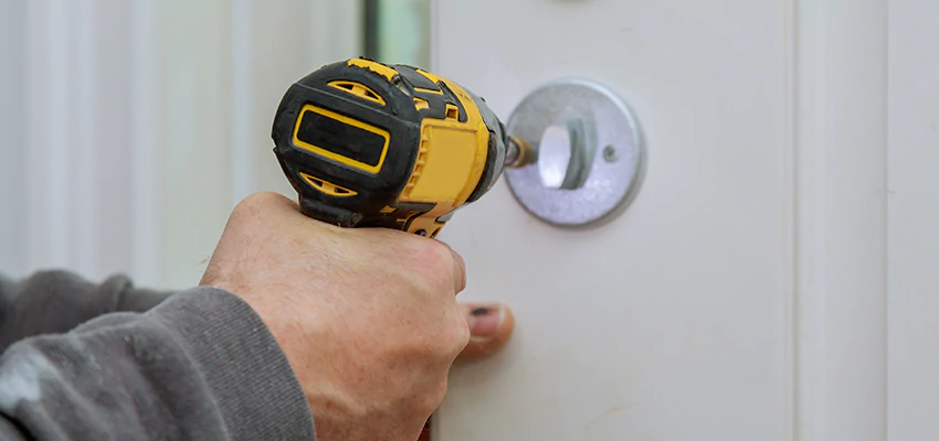 Street Locksmith For Smart Lock Repair in Santa Cruz, CA